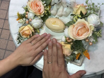 「とても満足しています」——PTとk18のコンビで選んだ、おふたりの結婚指輪